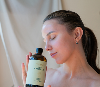 What Is Oil Pulling? Why Castor Oil Works Better and In Just 2 Minutes