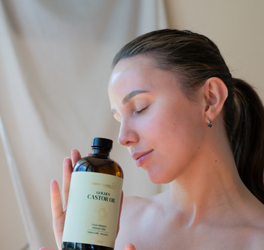 What Is Oil Pulling? Why Castor Oil Works Better and In Just 2 Minutes